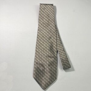 Sophisticated Silver Checkered Men's Tie